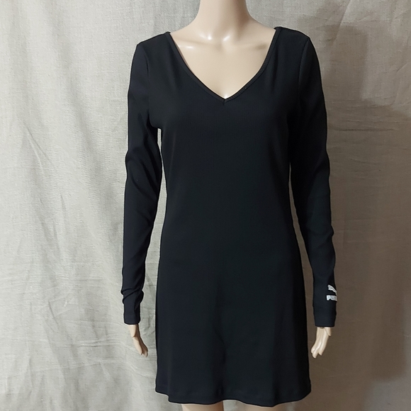 Puma dress size large Long sleeves color black - Picture 5 of 11